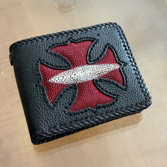 Rare Leather Wallet with Stingray Cross Etching